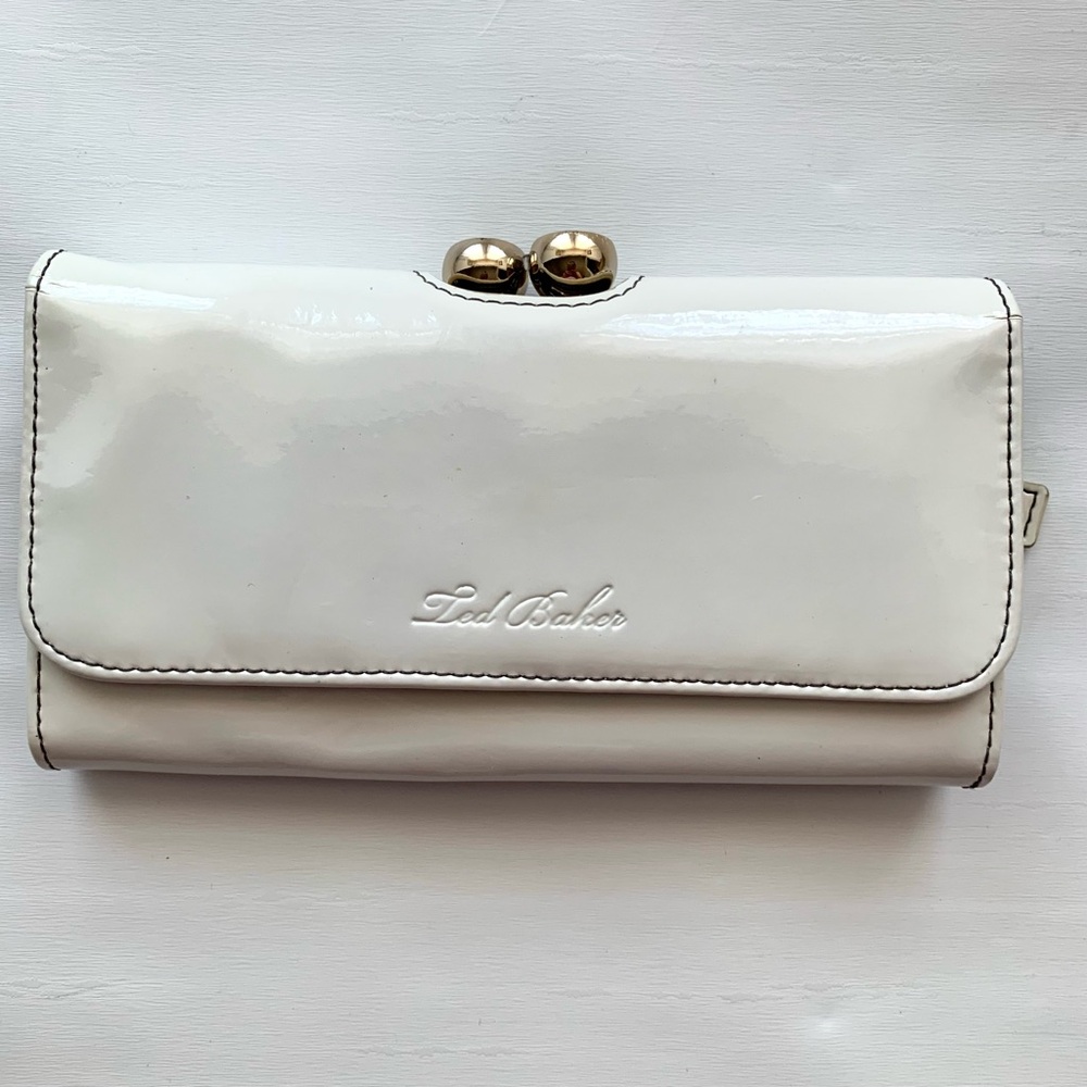 Ted Baker London Kassady Bobble Kisslock White Patent Leather Wallet Clutch